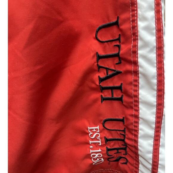 UTAH UTES est 1850 NCAA vintage red & white lined basketball shorts men's Sz 2XL - Picture 2 of 7
